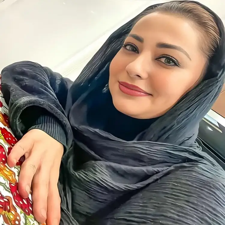بیوگرافی نفیسه روشن
