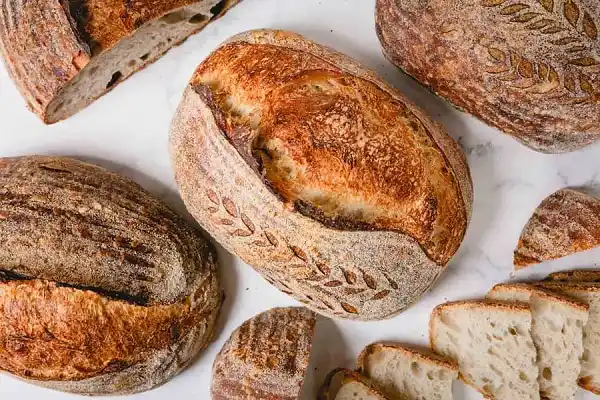 نان خمیرترش چیست؟ نان خمیرترش چیست؟
