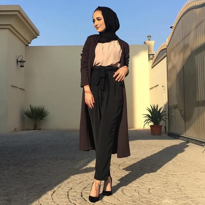زیر مانتو پاییزی چی بپوشیم و چه ترکیب رنگی انتخاب کنیم